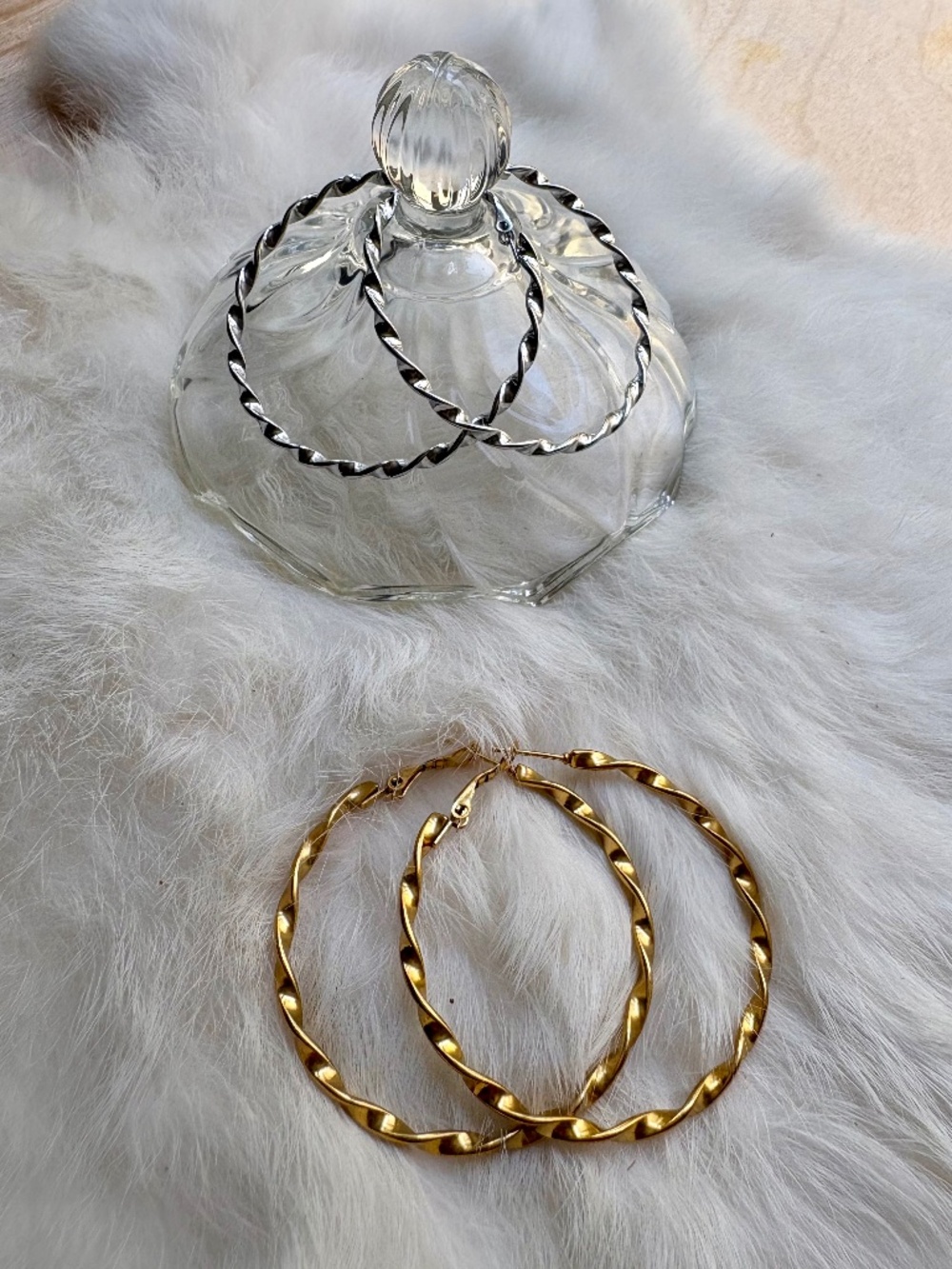 Earrings -hoops 18K Gold PVD Stainless Steel Twist